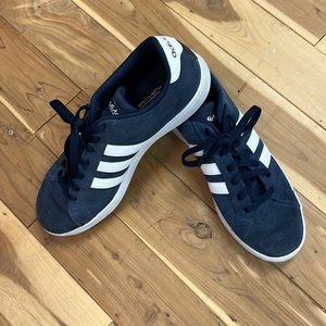 Adidas Navy Tennis Shoes. In great condition!